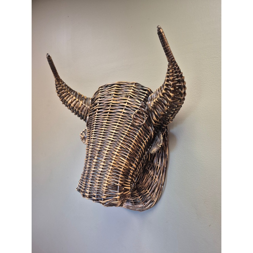 Vintage Wicker Bull Head Wall Decor Faux Taxidermy Rattan Longhorn Sculpture